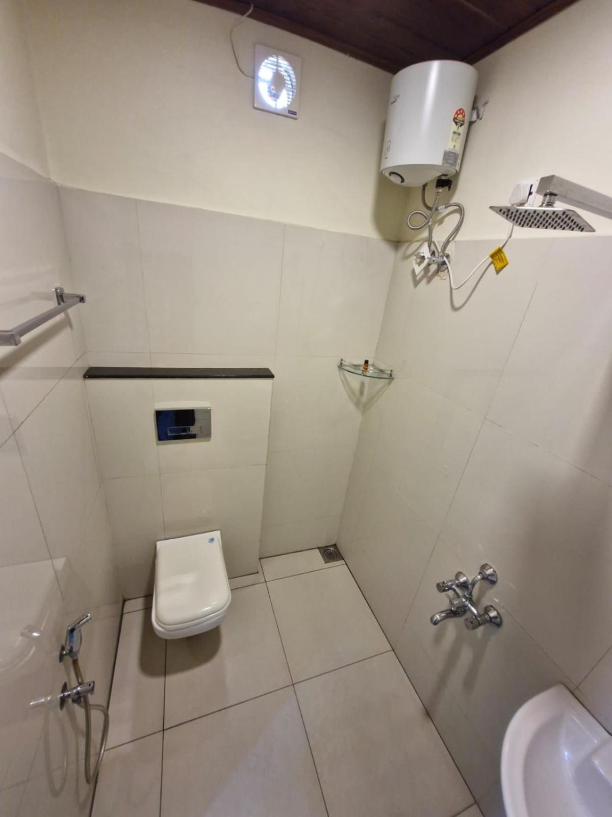 فندق Muziris Manor Residency Kochi المظهر الخارجي الصورة